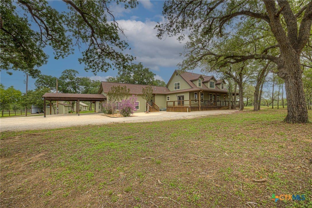 10 acres in Guadalupe County gallery image 4