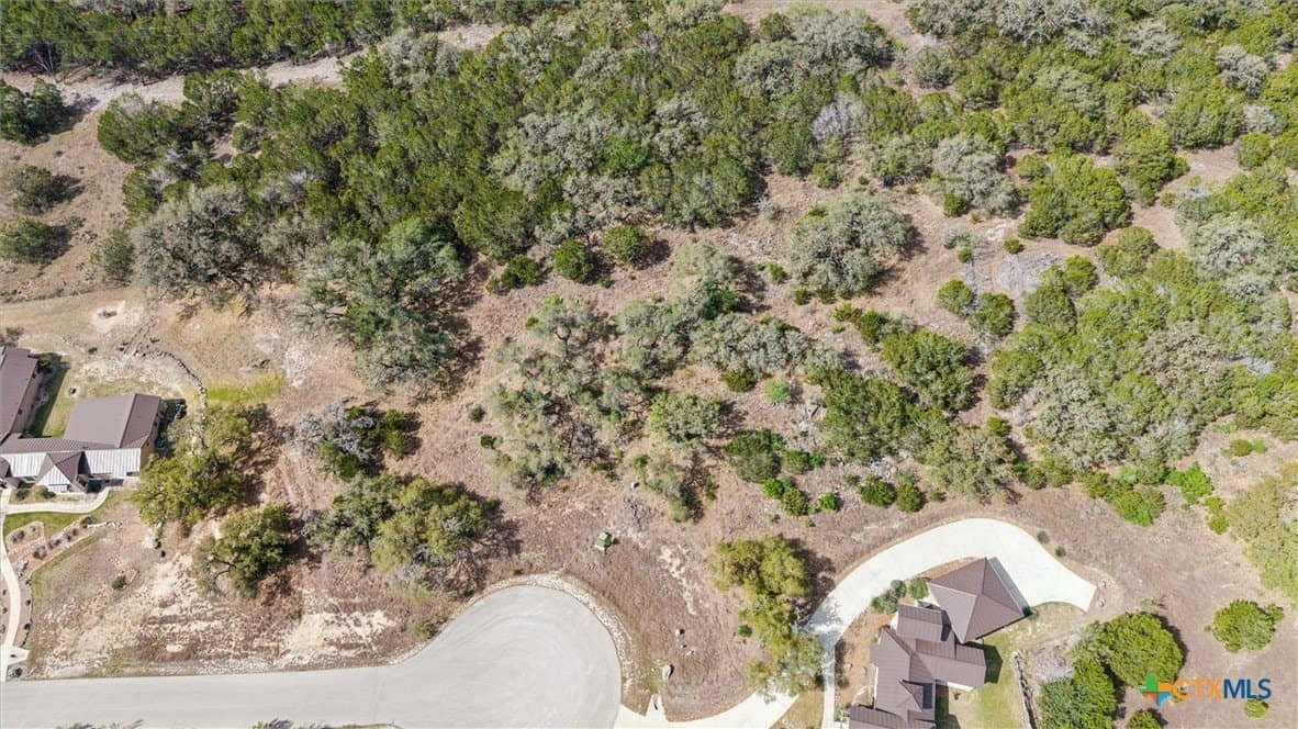 1.02 acres in Comal County gallery image 3