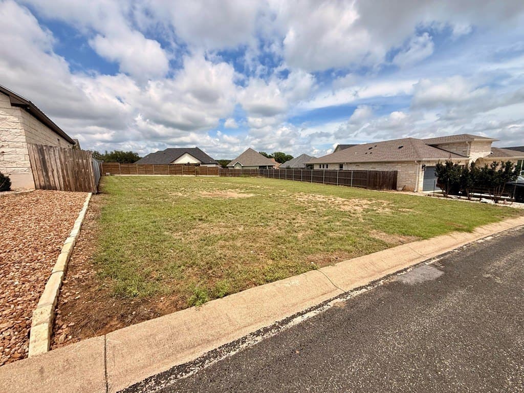 0.21 acres in Gillespie County gallery image 3