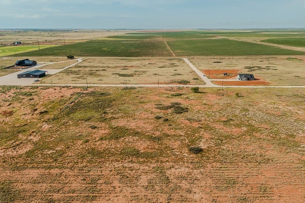 4.9 acres in Gaines County - photo 7