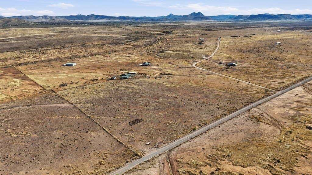 14.13 acres in Brewster County gallery image 4