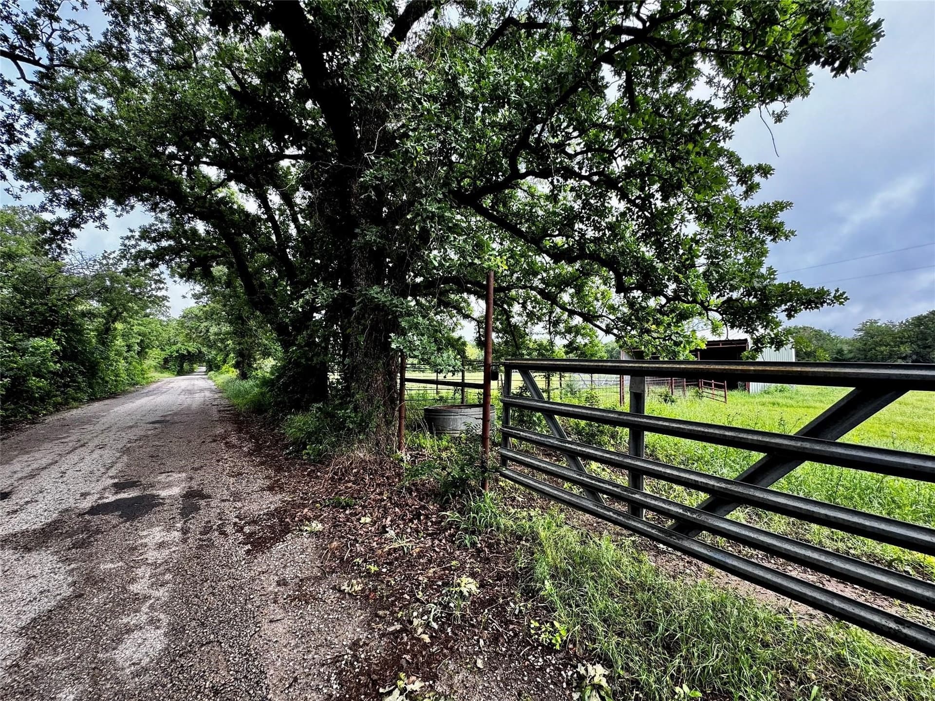 16.05 acres in Wise County - photo 16