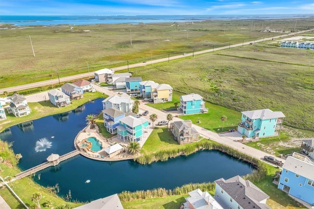 0.15 acres in Nueces County - photo 12