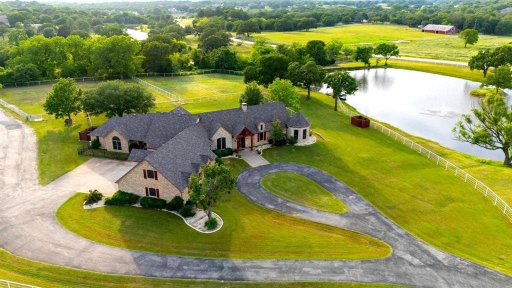 14.45 acres in Denton County gallery image 3