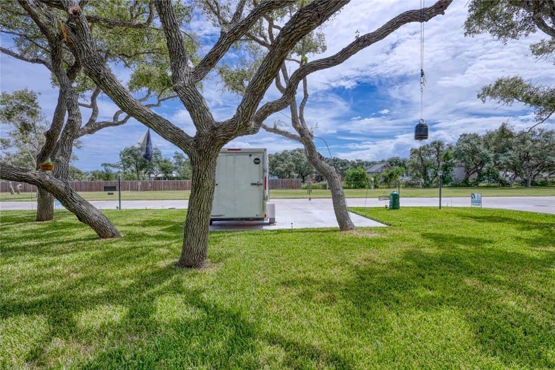 0.08 acres in Aransas County - photo 6
