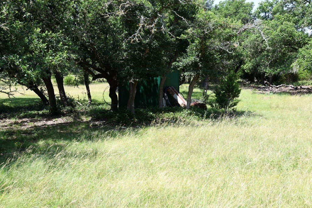 100 acres in Kerr County - photo 6