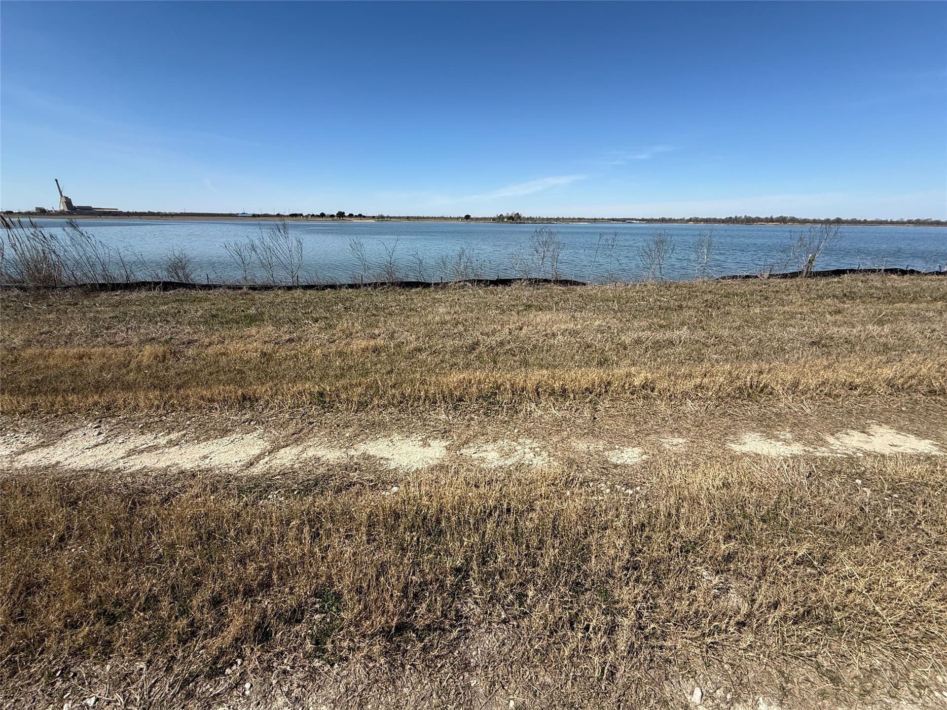 1.29 acres in Navarro County - photo 23