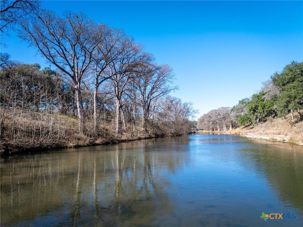 1.01 acres in Comal County - photo 21