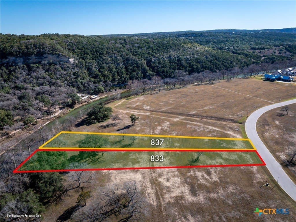 1.01 acres in Comal County gallery image 4