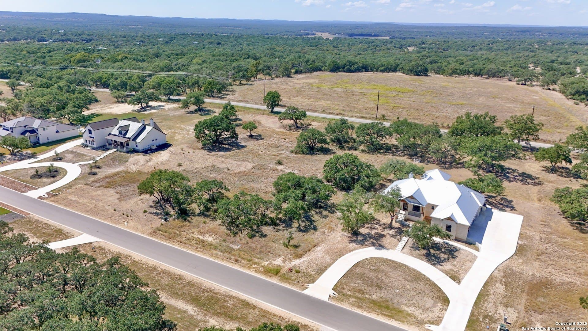 1.02 acres in Comal County gallery image 3