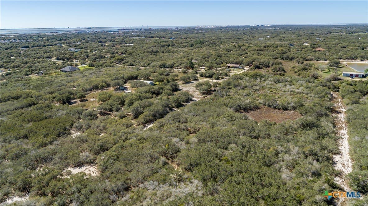 9.91 acres in San Patricio County - photo 6