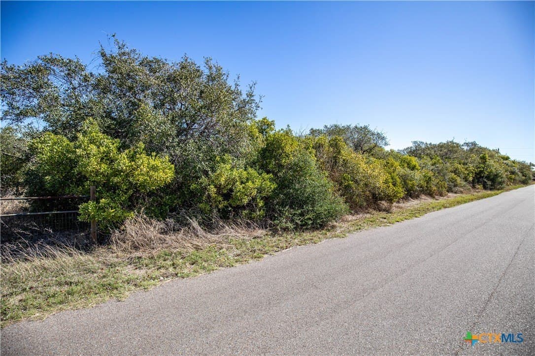 9.91 acres in San Patricio County - photo 23