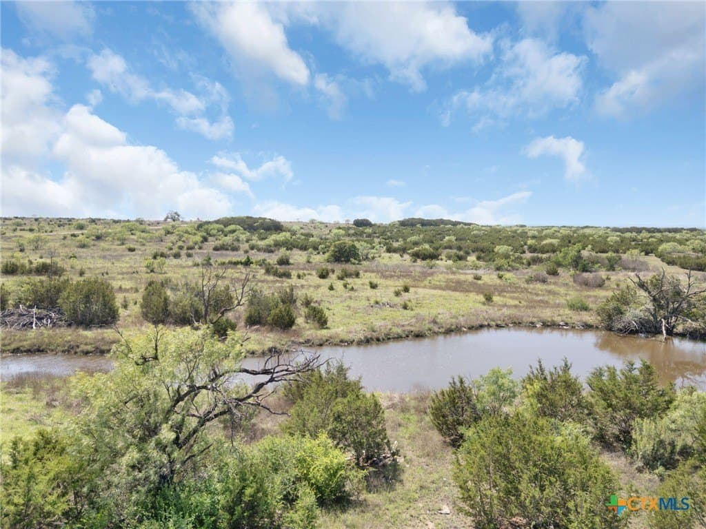 22.44 acres in Lampasas County