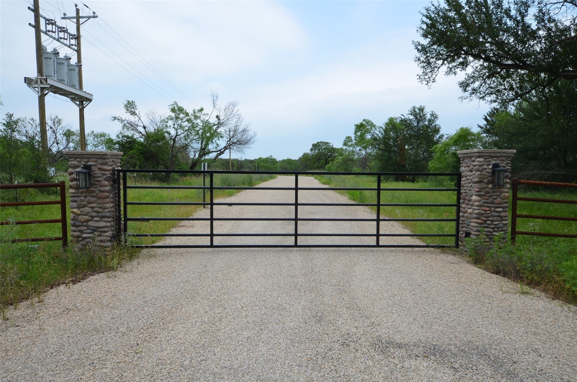 5.69 acres in Palo Pinto County gallery image 3