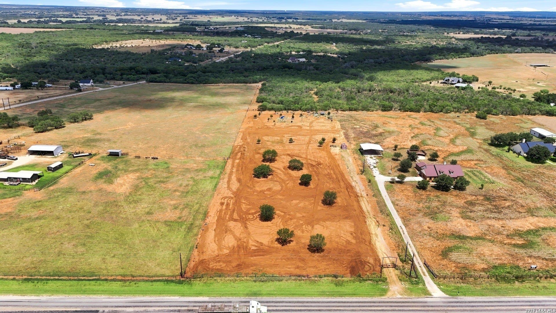 5 acres in Wilson County - photo 8