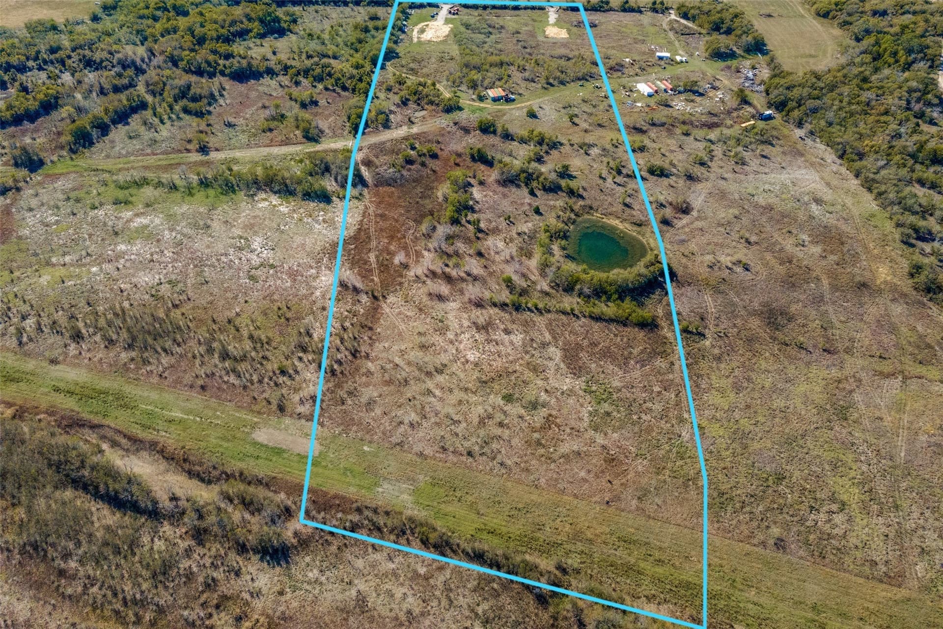 33.8 acres in Ellis County - photo 3