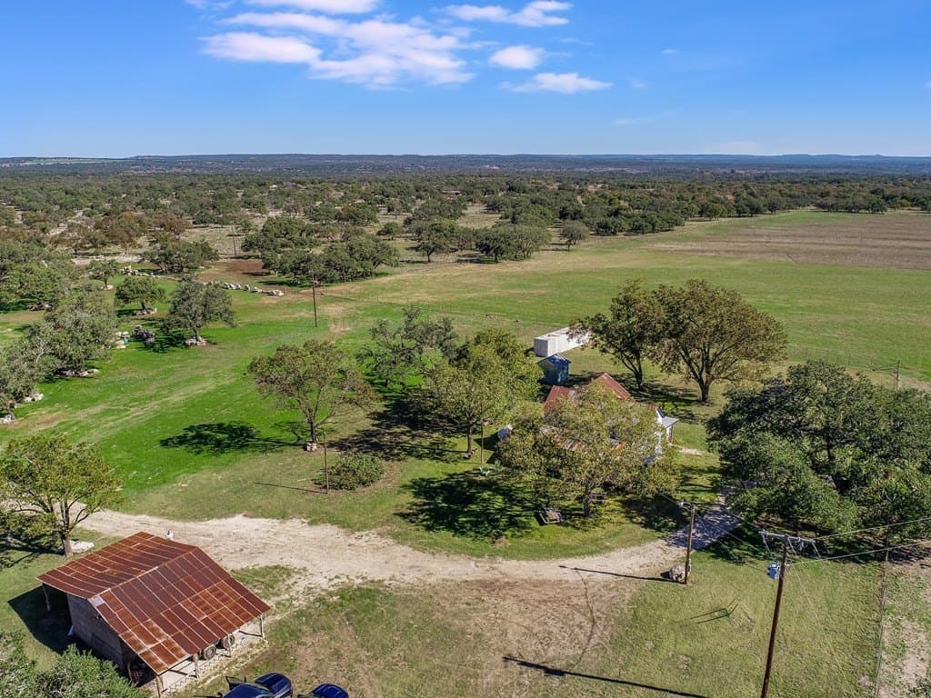 88.91 acres in Gillespie County gallery image 3