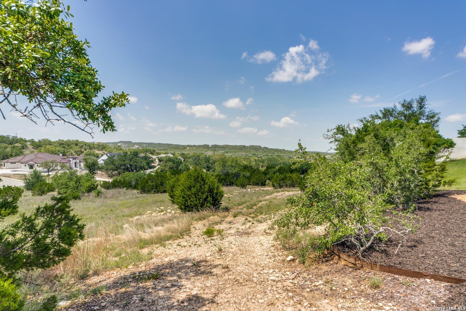 0.98 acres in Bexar County gallery image 3