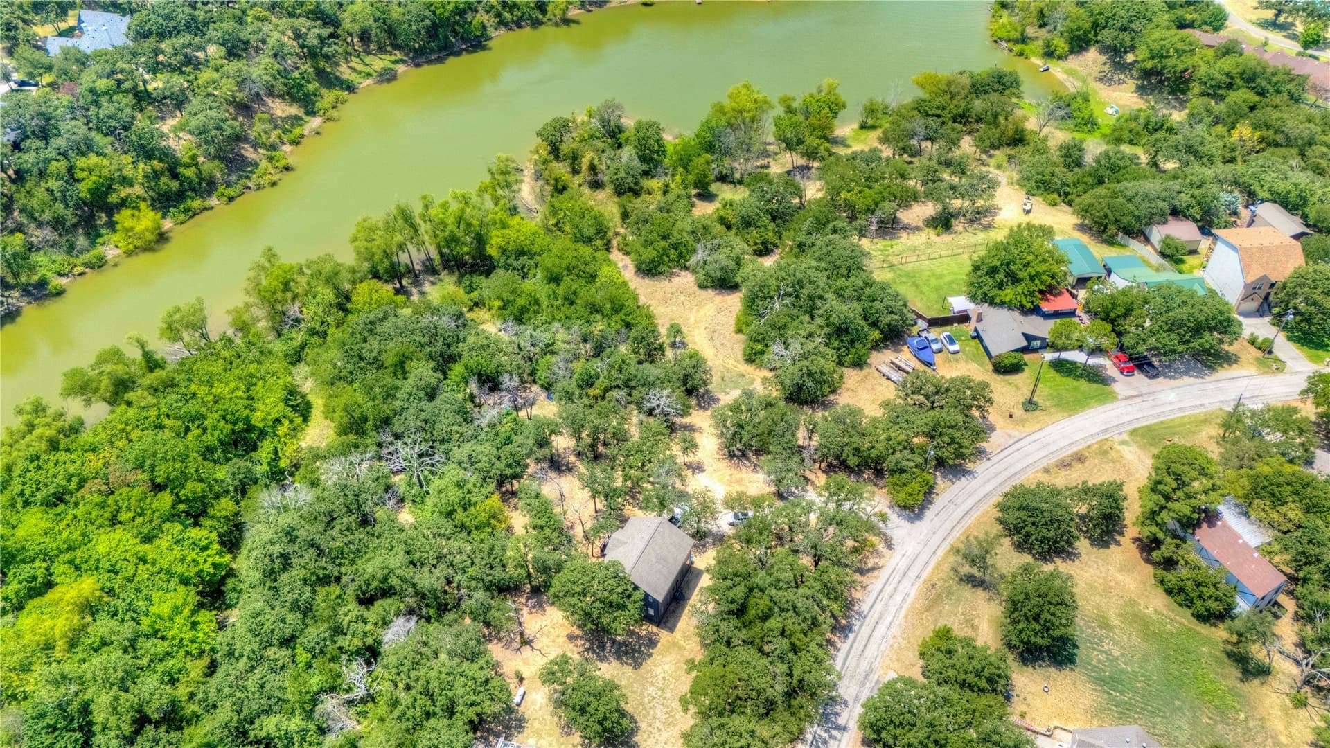 0.39 acres in Denton County - photo 8