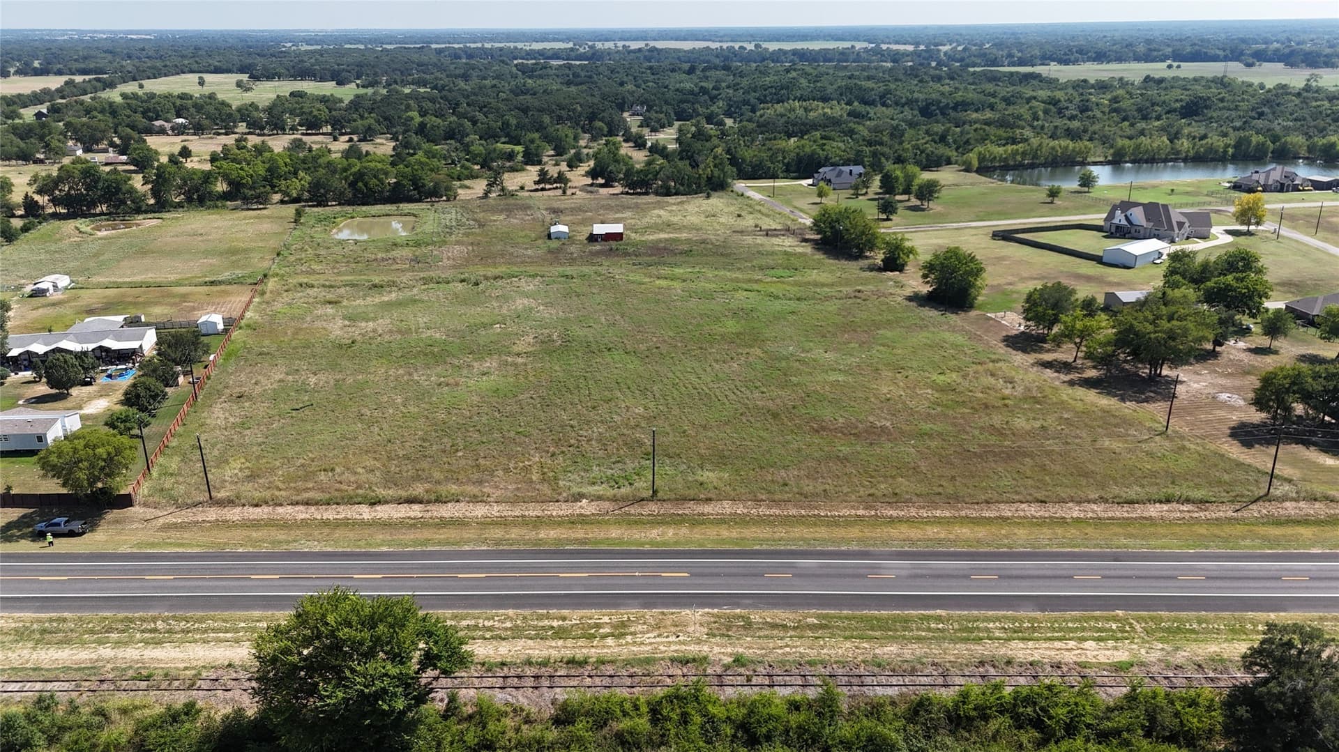 5.97 acres in Hopkins County