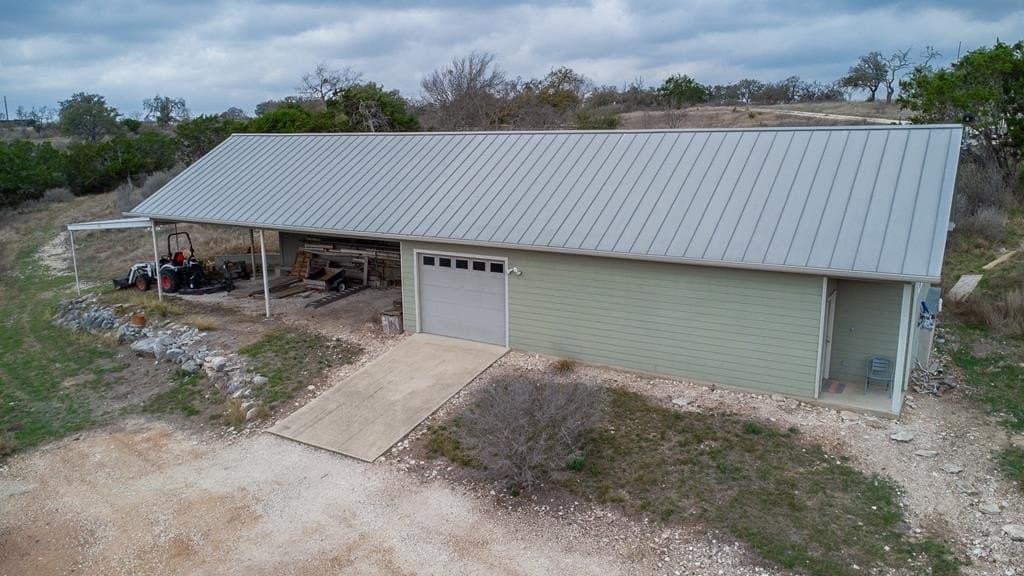 28.09 acres in Kerr County - photo 42