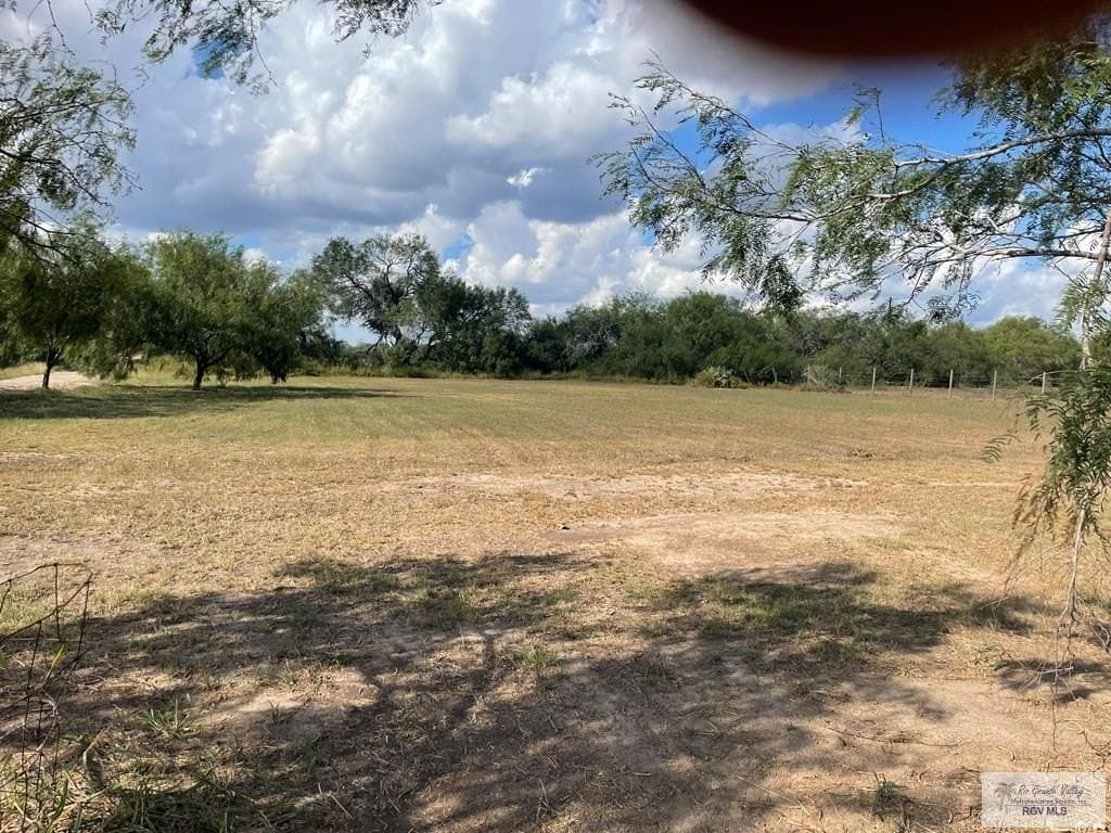 10 acres in CAMERON County - photo 4