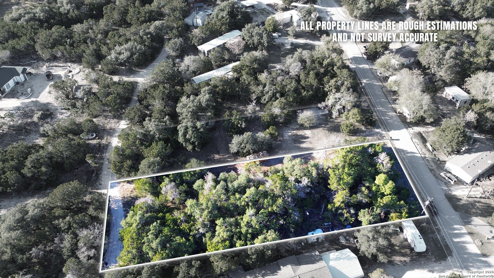 0.5 acres in Comal County - photo 18