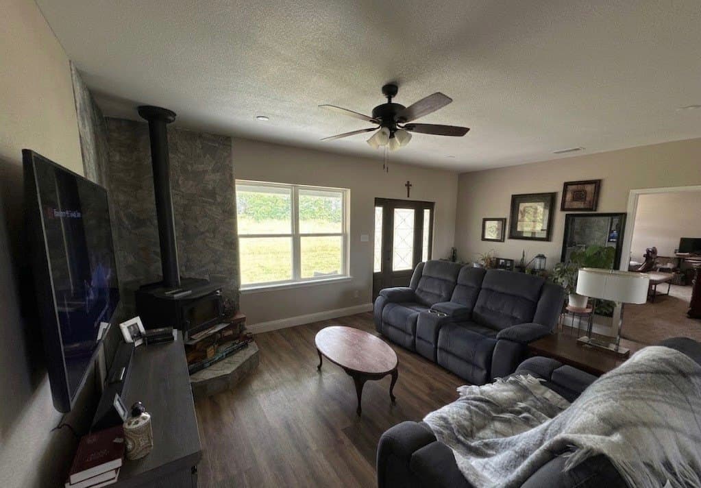 11 acres in Hopkins County gallery image 4