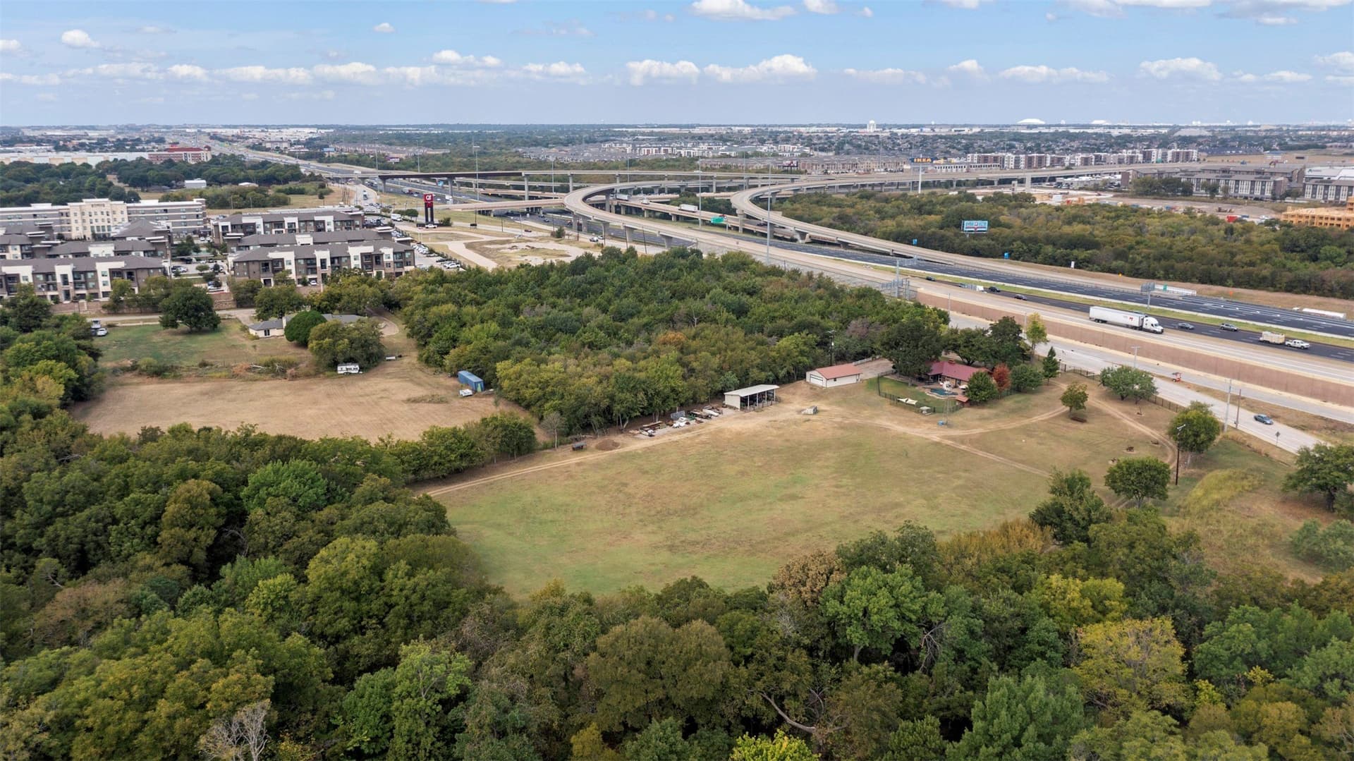 5.96 acres in Dallas County gallery image 2