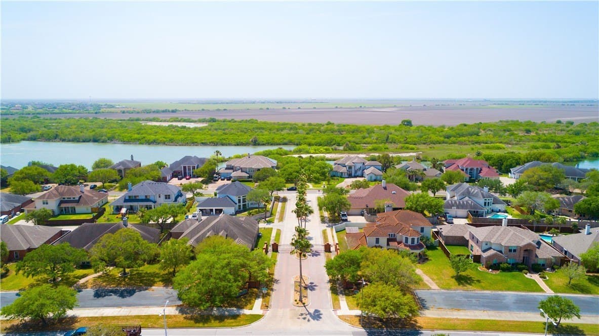0.83 acres in Nueces County - photo 12