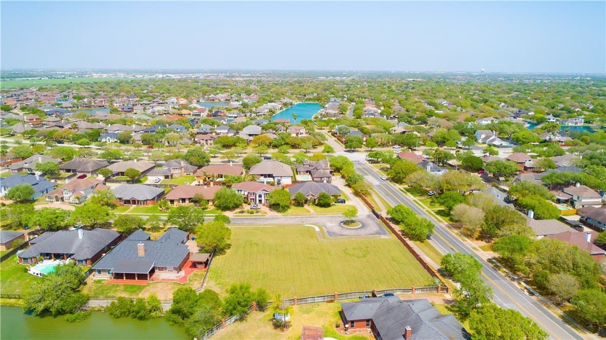0.83 acres in Nueces County - photo 6