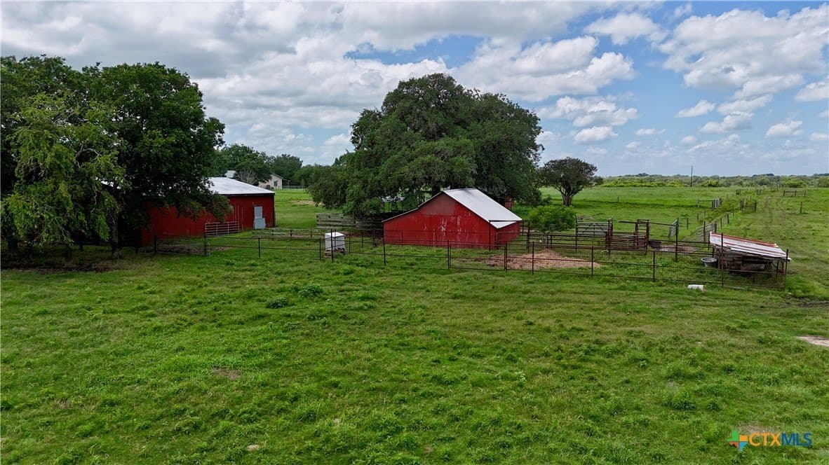 37.76 acres in Lavaca County - photo 43
