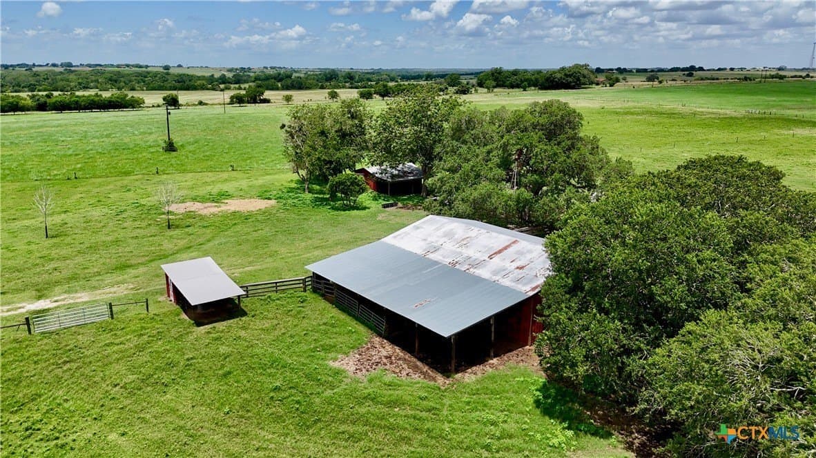 37.76 acres in Lavaca County - photo 42