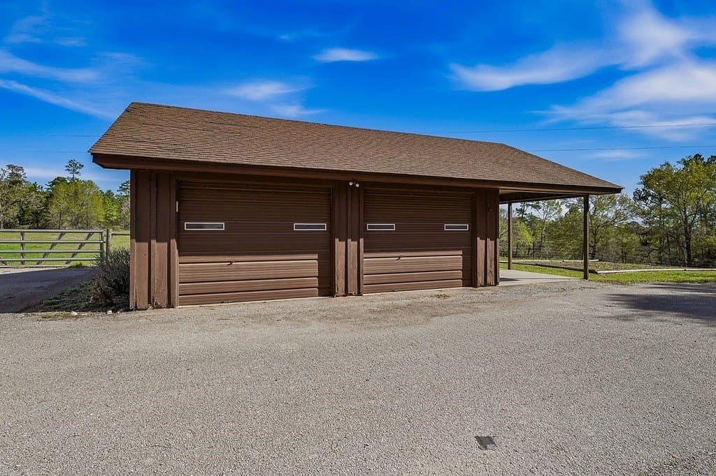 15.37 acres in Fayette County - photo 25