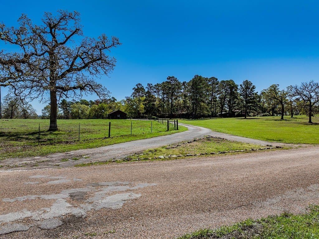 15.37 acres in Fayette County - photo 26