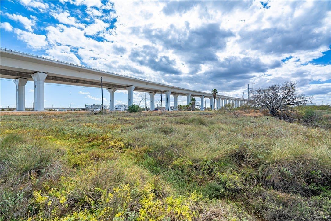 0.45 acres in Nueces County - photo 5