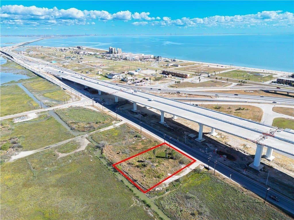 0.45 acres in Nueces County - photo 3