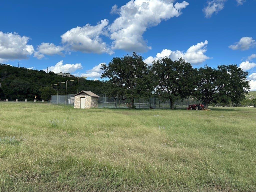1.1 acres in Kerr County - photo 15