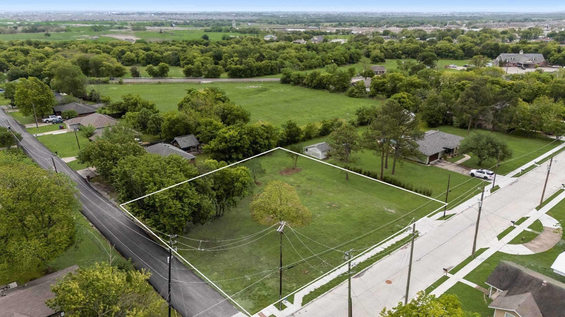 0.57 acres in Rockwall County featured view