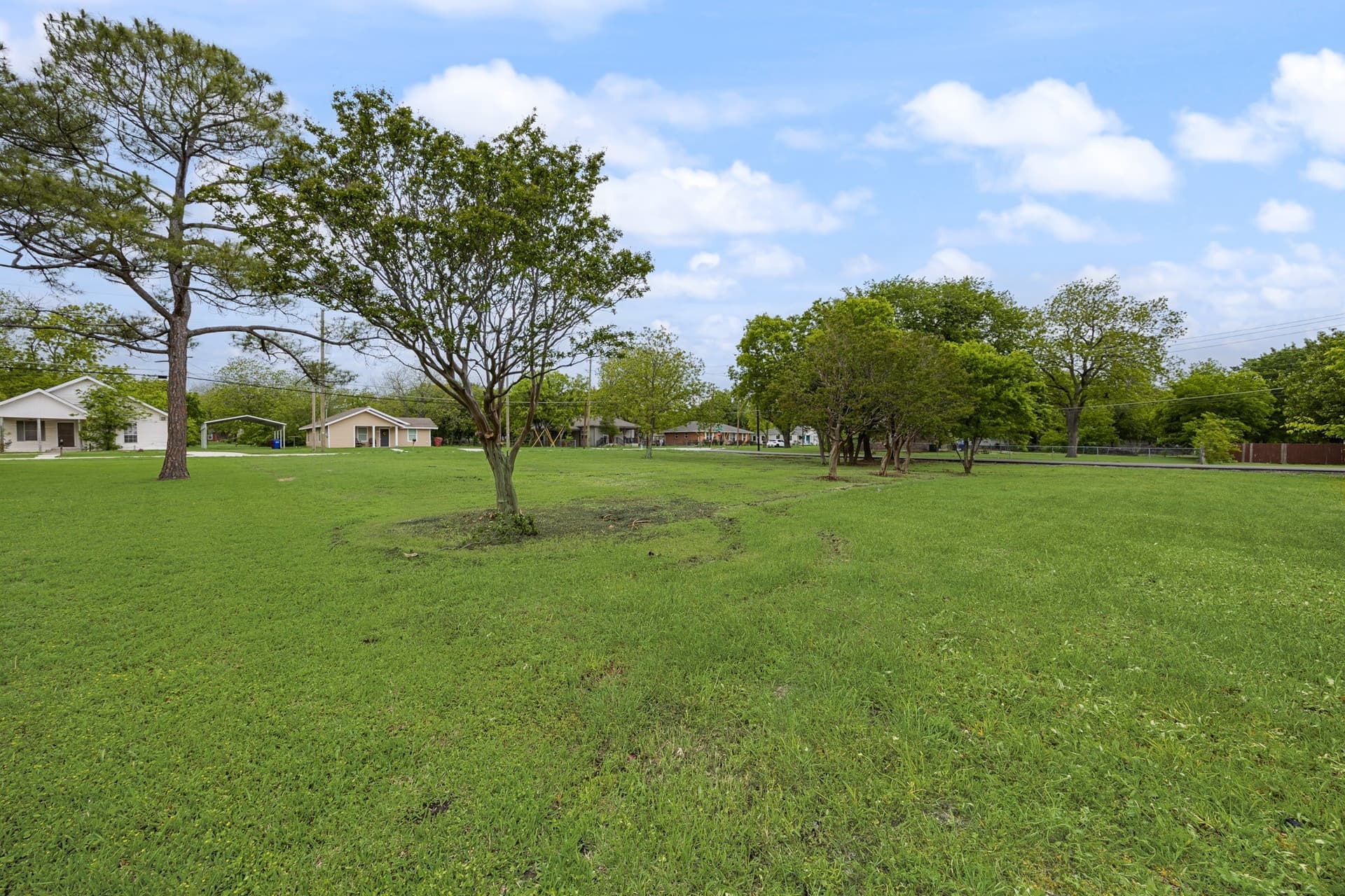 0.57 acres in Rockwall County - photo 12