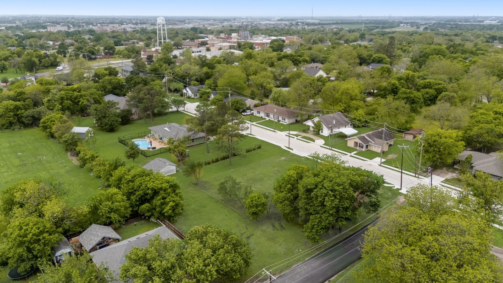 0.57 acres in Rockwall County - photo 7