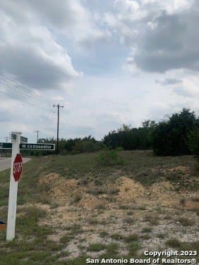 0.25 acres in Blanco County gallery image 3