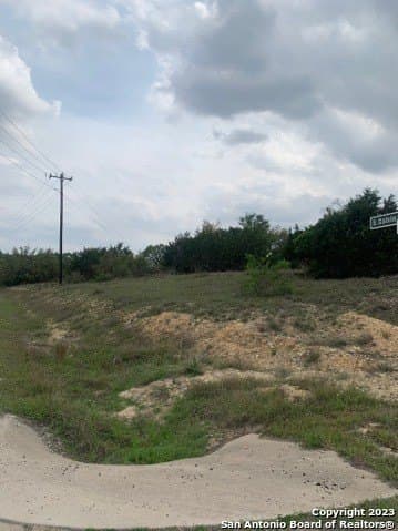 0.25 acres in Blanco County gallery image 4