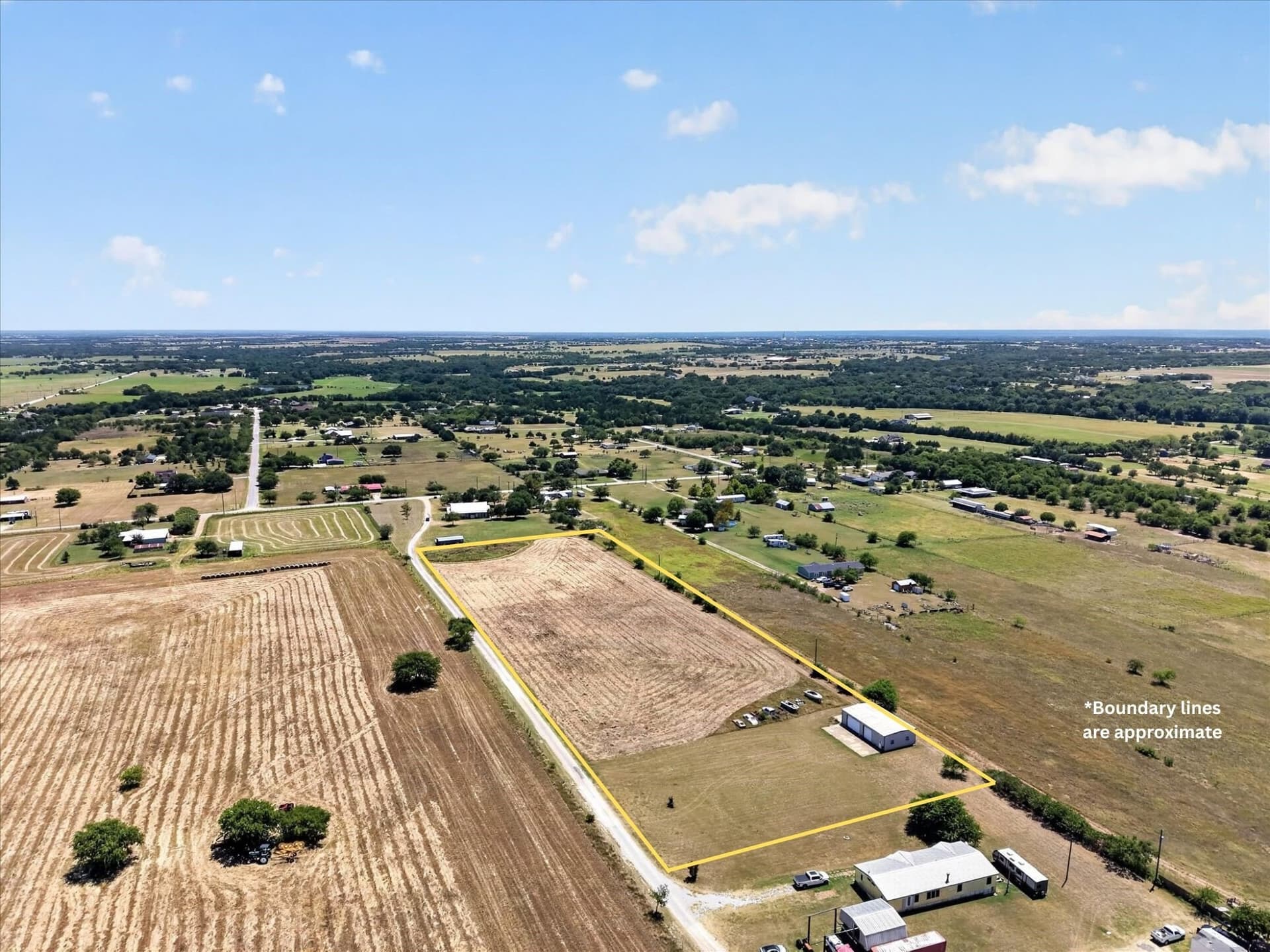 5.01 acres in Ellis County