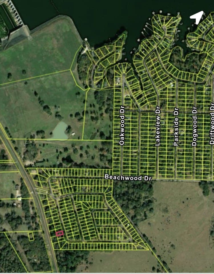 0.12 acres in Henderson County - photo 7