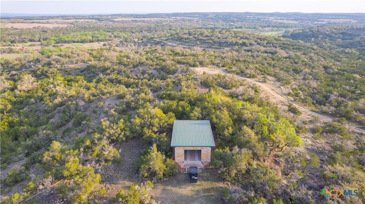 100.01 acres in Hays County - photo 18