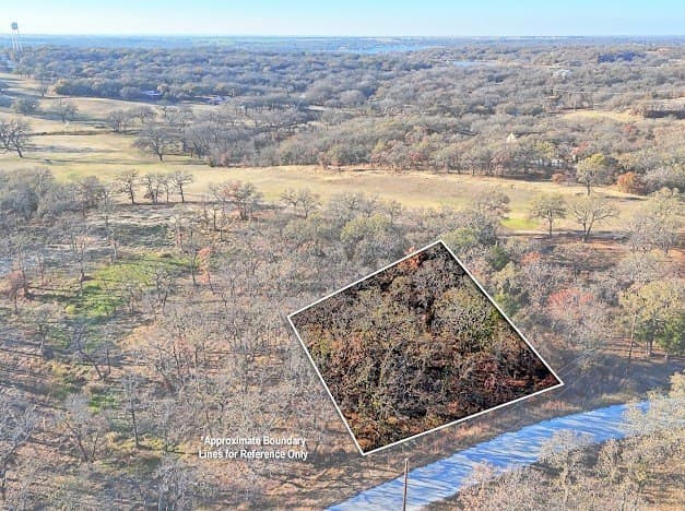 0.28 acres in Montague County - photo 9