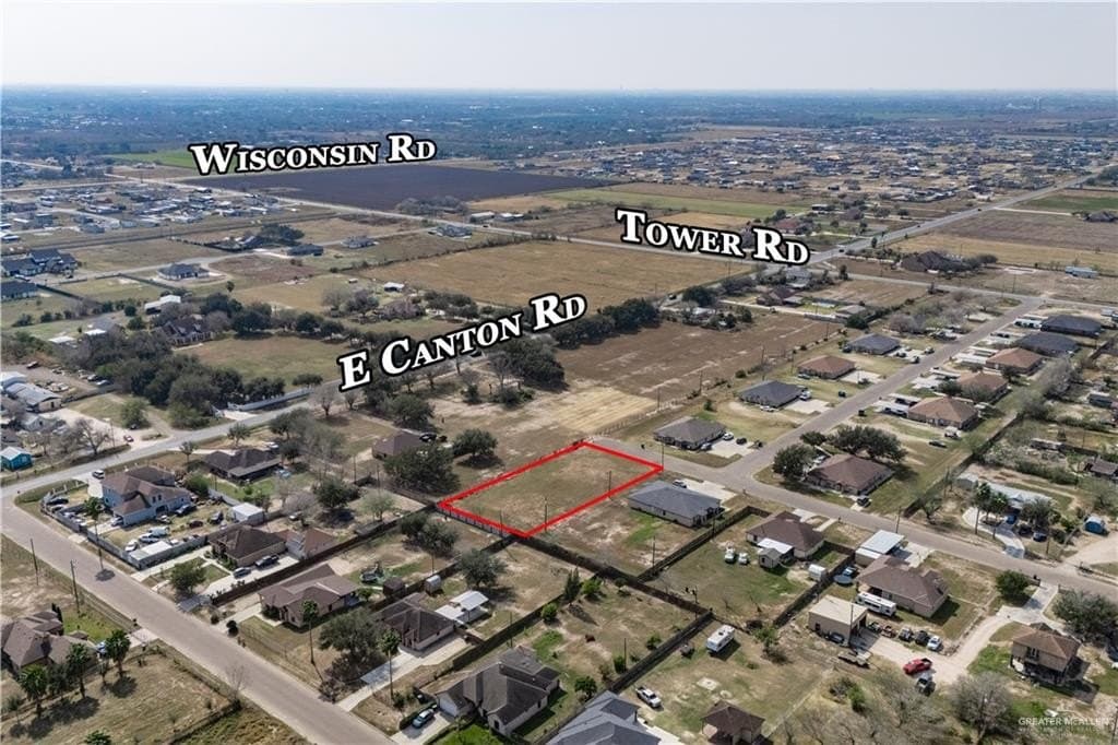 0.5 acres in Hidalgo County - photo 8