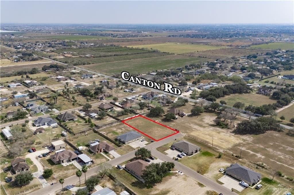 0.5 acres in Hidalgo County - photo 10