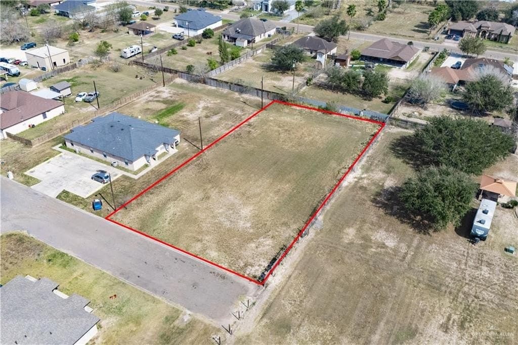 0.5 acres in Hidalgo County gallery image 3